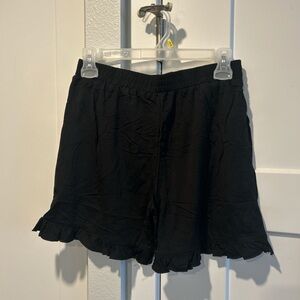 Black Ruffle Hem Women's Shorts